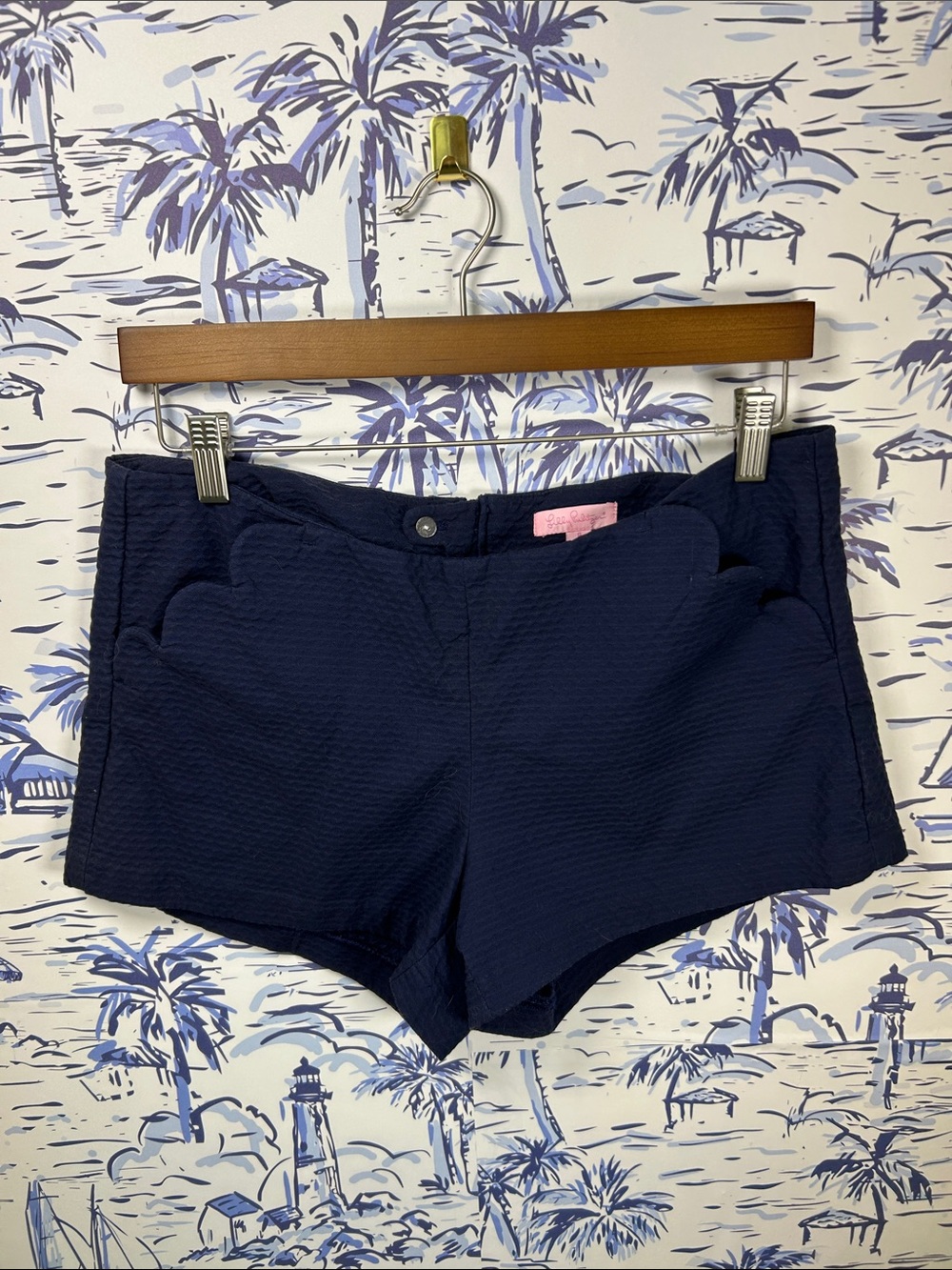Lilly Pulitzer Navy Scallop-Edge High Waist Shorts